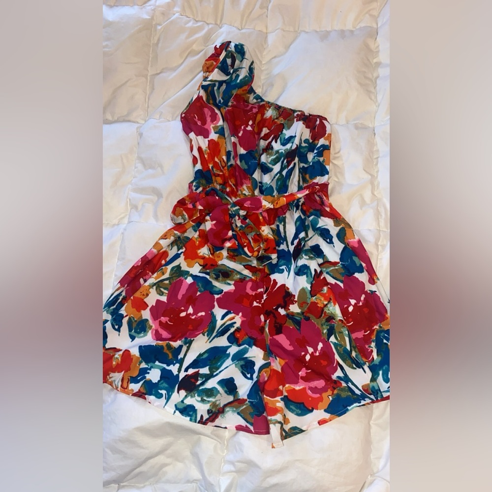 New without tags SHEIN floral pattern one sholder romper
